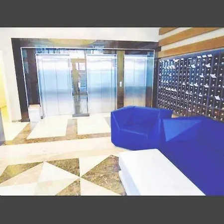 Comfortable Modern 5_star *